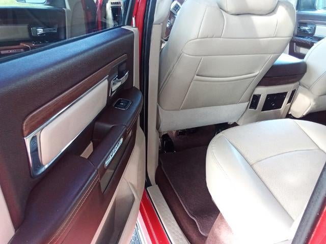 2014 RAM 2500 4WD Crew Cab 6.4 Ft Box Laramie