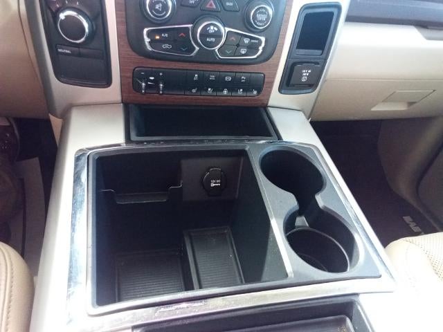 2014 RAM 2500 4WD Crew Cab 6.4 Ft Box Laramie