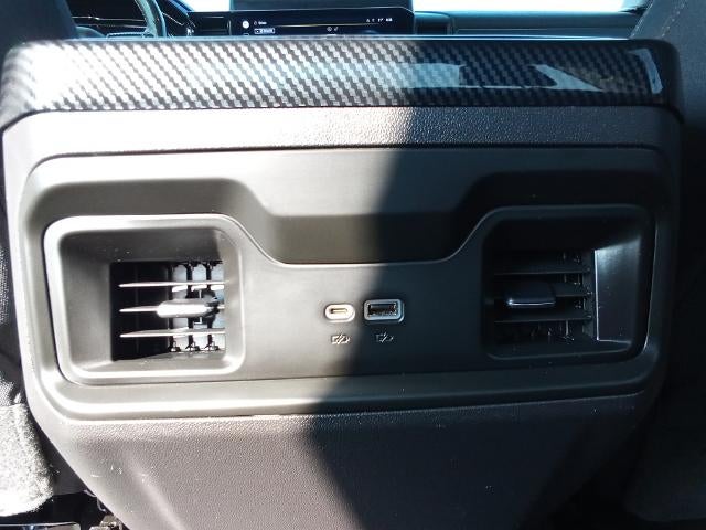 2022 Chevrolet Silverado 1500 Crew Cab Standard Box 4-Wheel Drive RST