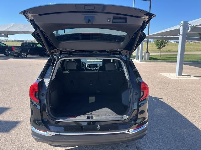 2022 GMC Terrain AWD SLT