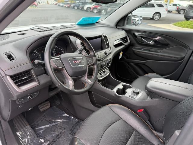 2023 GMC Terrain AWD 4dr AT4