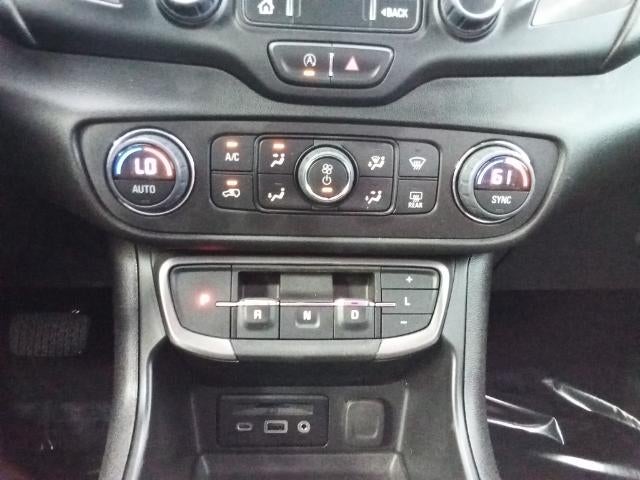 2023 GMC Terrain AWD 4dr AT4