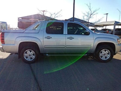 2011 Chevrolet Avalanche 4-Wheel Drive LT