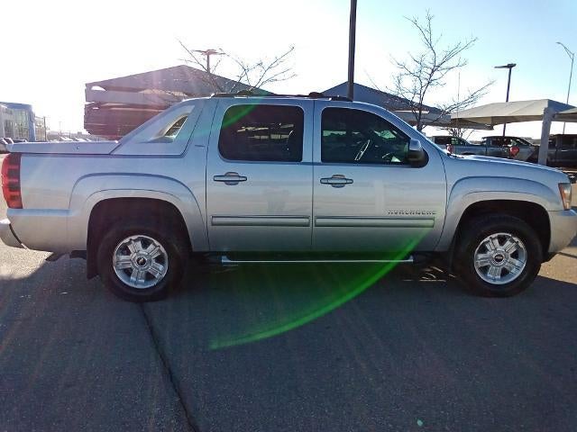 2011 Chevrolet Avalanche 4-Wheel Drive LT