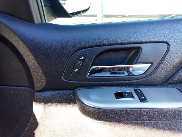 2011 Chevrolet Avalanche 4-Wheel Drive LT