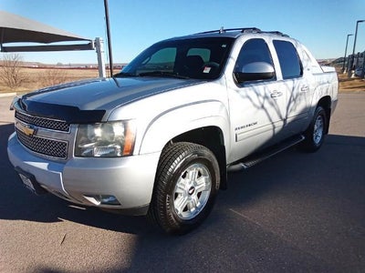 2011 Chevrolet Avalanche 4-Wheel Drive LT