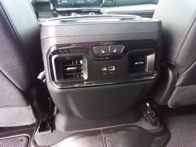 2022 GMC Sierra 1500 Crew Cab Standard Box 4-Wheel Drive AT4