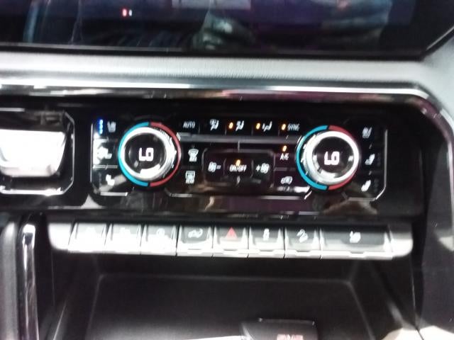 2022 GMC Sierra 1500 Crew Cab Standard Box 4-Wheel Drive AT4