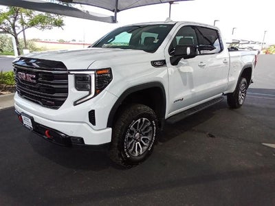 2022 GMC Sierra 1500 Crew Cab Standard Box 4-Wheel Drive AT4