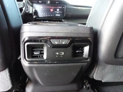 2023 GMC Sierra 1500 Crew Cab Short Box 4-Wheel Drive AT4X