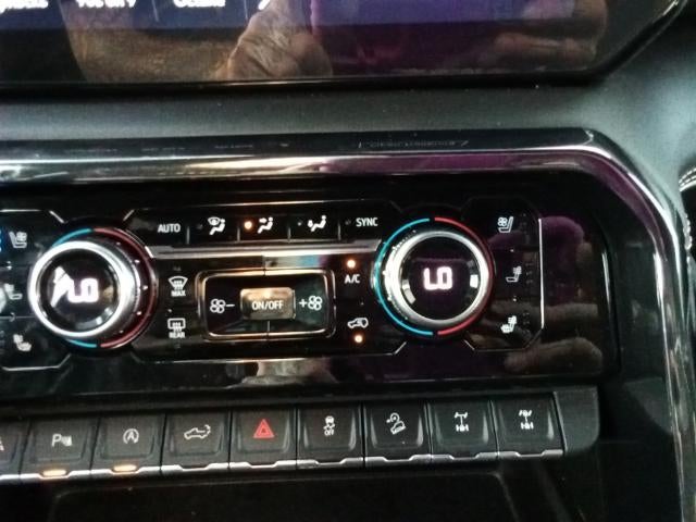 2023 GMC Sierra 1500 Crew Cab Short Box 4-Wheel Drive AT4X