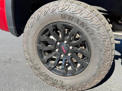2023 GMC Sierra 1500 Crew Cab Short Box 4-Wheel Drive AT4X
