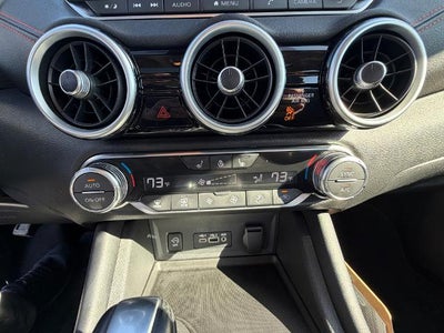 2025 Nissan Sentra SR CVT