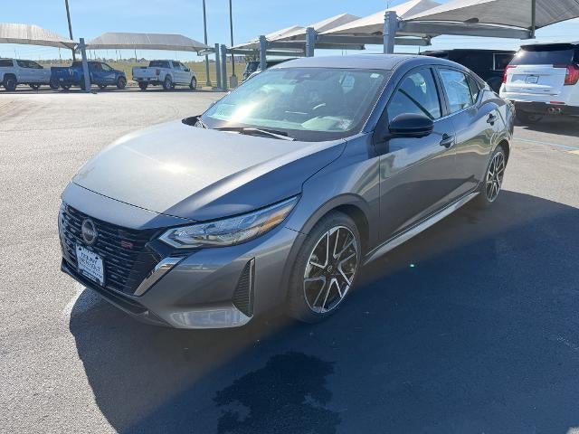 2025 Nissan Sentra SR CVT