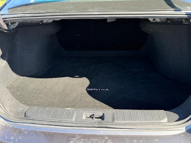 2025 Nissan Sentra SR CVT