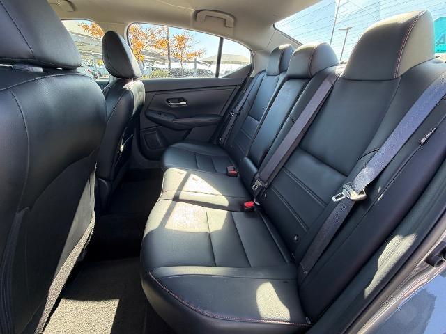2025 Nissan Sentra SR CVT