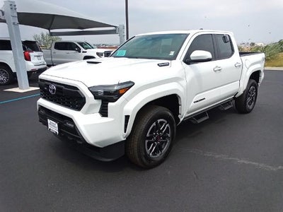 2025 Toyota Tacoma 4WD 4WD TRD Sport Hybrid Double Cab 5' Bed AT (Natl)