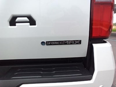 2025 Toyota Tacoma 4WD 4WD TRD Sport Hybrid Double Cab 5' Bed AT (Natl)