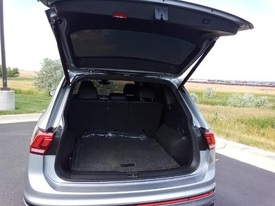 2024 Volkswagen Tiguan 2.0T SE R-Line Black 4MOTION