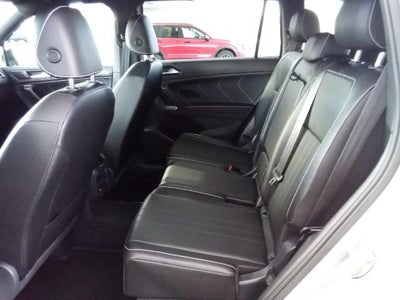 2022 Volkswagen Tiguan 2.0T SE R-Line Black 4MOTION