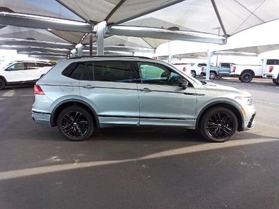 2022 Volkswagen Tiguan 2.0T SE R-Line Black 4MOTION