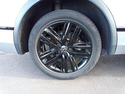 2022 Volkswagen Tiguan 2.0T SE R-Line Black 4MOTION