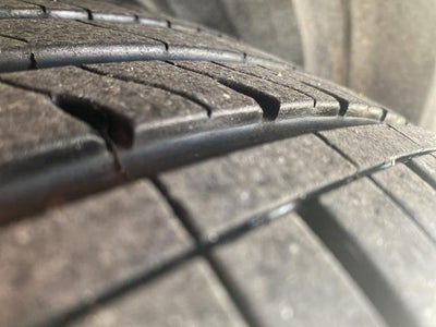 2025 Toyota Camry LE (SE)