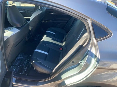 2025 Toyota Camry LE (SE)