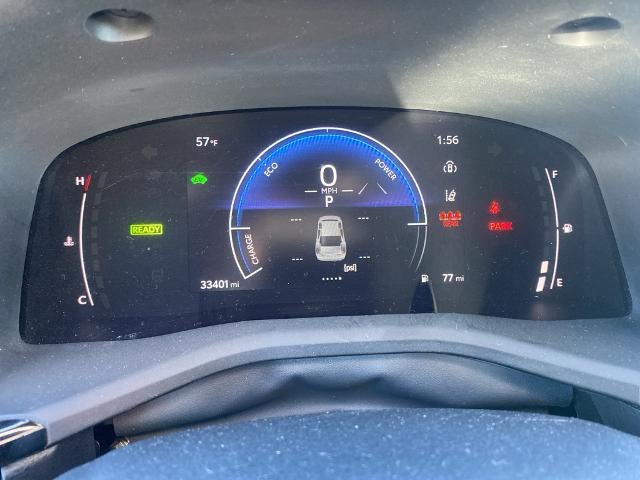 2025 Toyota Camry LE (SE)