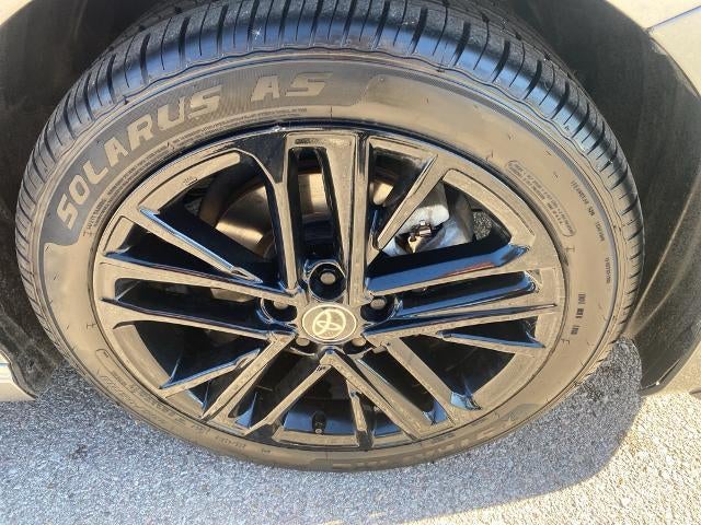 2025 Toyota Camry LE (SE)