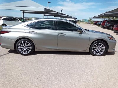 2021 Lexus ES 300h FWD