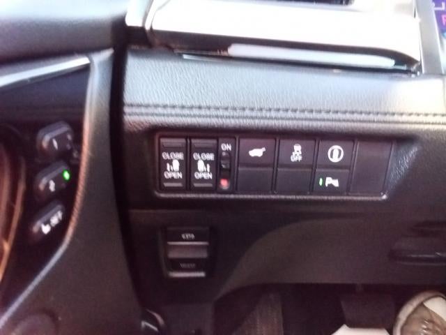 2023 Honda Odyssey Touring Auto