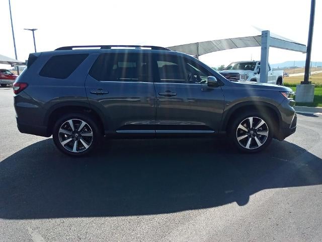 2025 Honda Pilot Touring AWD