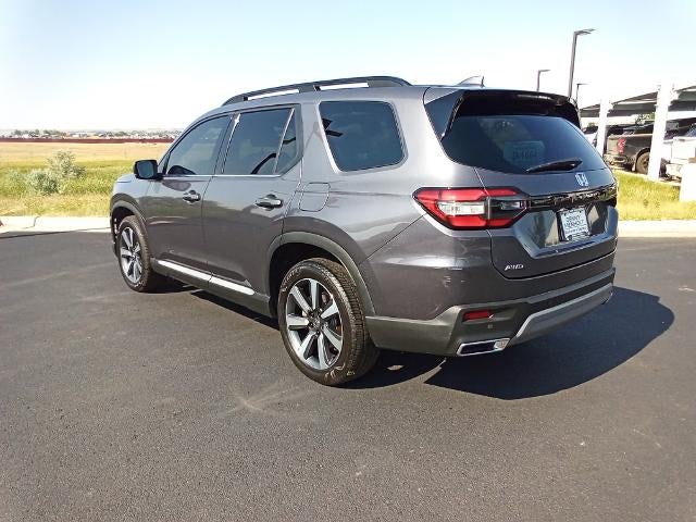 2025 Honda Pilot Touring AWD