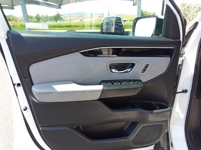 2023 Honda Pilot Touring AWD