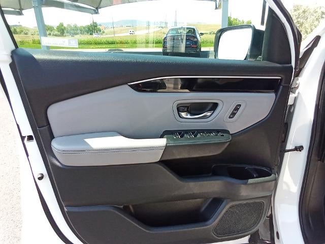 2023 Honda Pilot Touring AWD