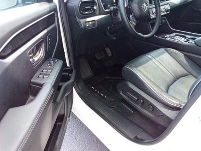 2025 Honda Pilot Elite AWD