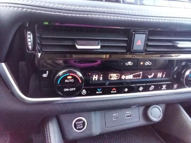 2021 Nissan Rogue AWD SL