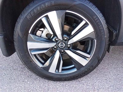 2021 Nissan Rogue AWD SL