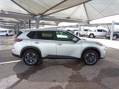 2024 Nissan Rogue AWD SV