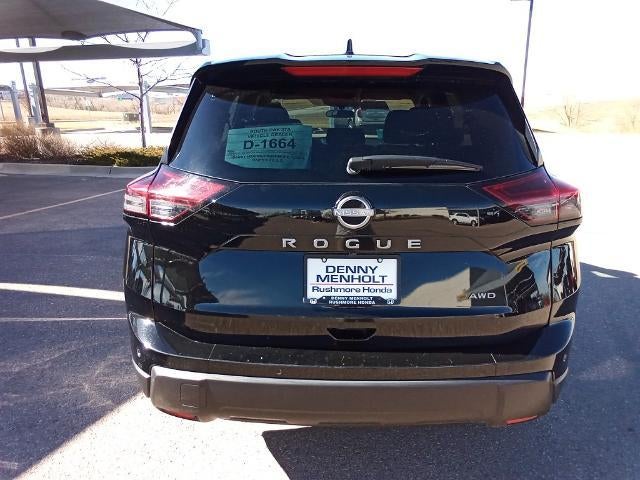 2025 Nissan Rogue AWD SV