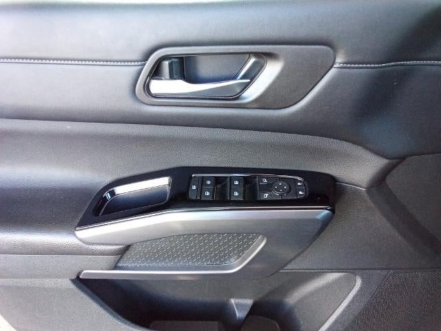 2024 Nissan Pathfinder SL 4WD
