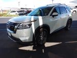 2024 Nissan Pathfinder SL 4WD