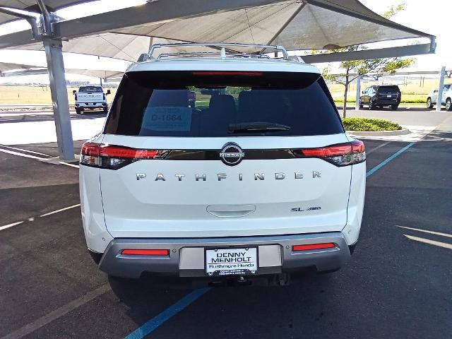 2024 Nissan Pathfinder SL 4WD