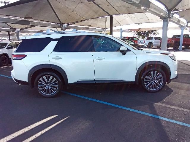 2024 Nissan Pathfinder SL 4WD