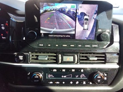 2025 Nissan Pathfinder Platinum 4WD