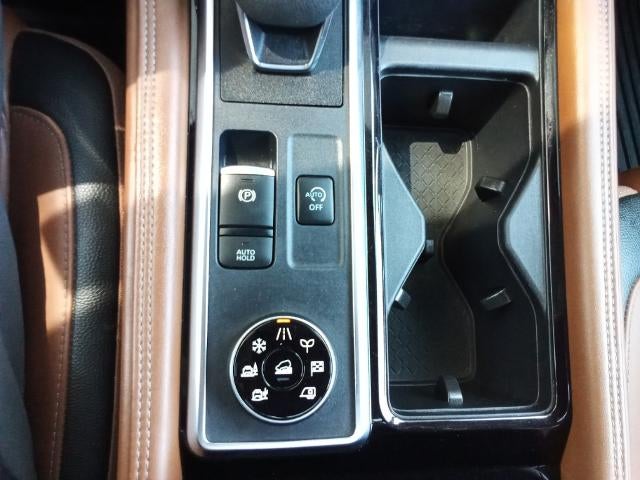 2023 Nissan Pathfinder Platinum 4WD