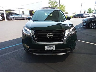 2023 Nissan Pathfinder Platinum 4WD