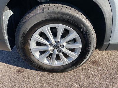 2025 Toyota Grand Highlander XLE AWD (Natl)