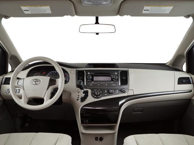 2012 Toyota Sienna 5dr 7-Pass Van V6 XLE AWD (Natl)